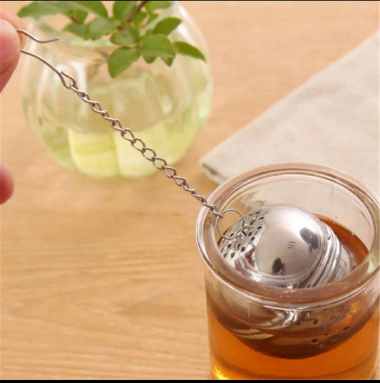 New Stainless Steel Ball Tea Infuser Me