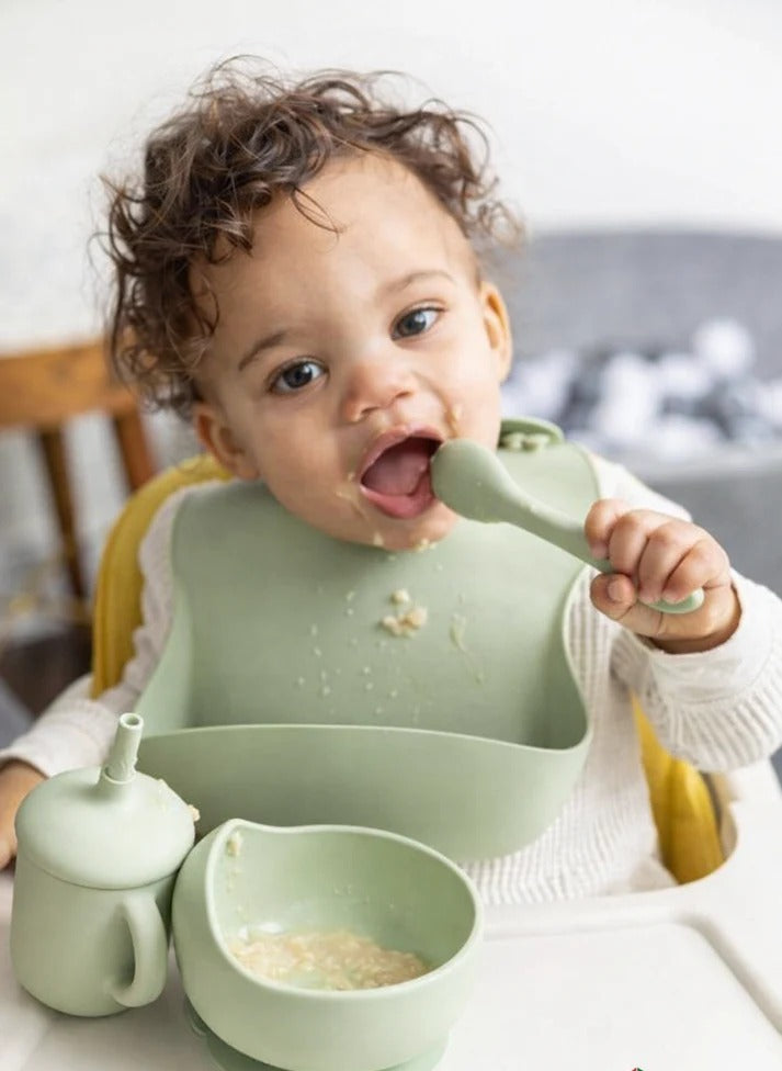 6-Piece Silicone Baby Feeding Set with free delivery