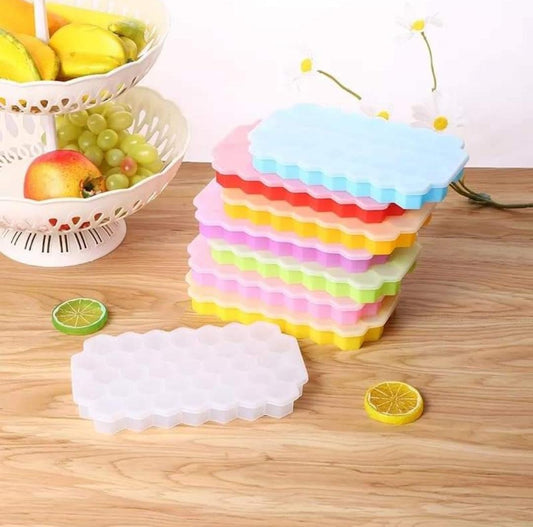 SILICON ICE CUBE TRAY WITH LID