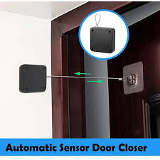 Automatic sensor door closer