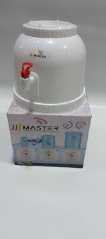 Master water dispenser