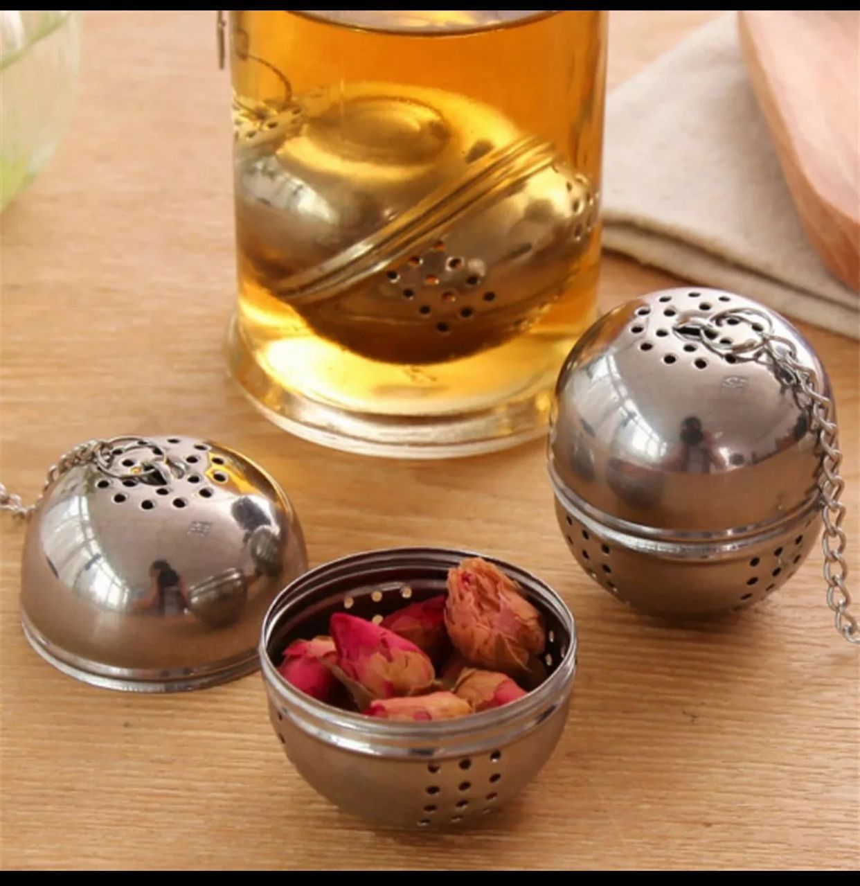 New Stainless Steel Ball Tea Infuser Me